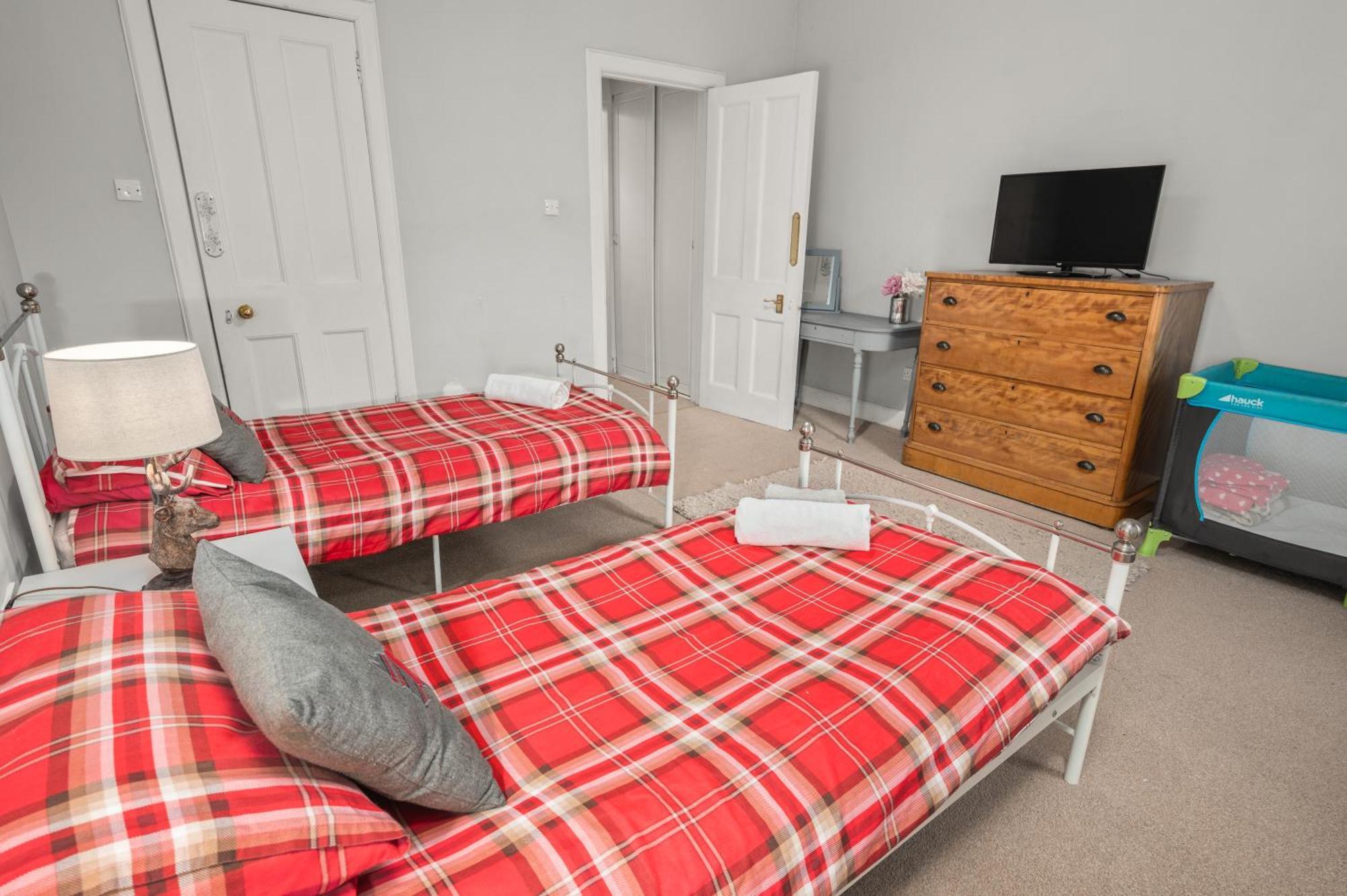 Panoramic Sea Views - Stunning 3Bd Apt & Balcony Oban Eksteriør bilde